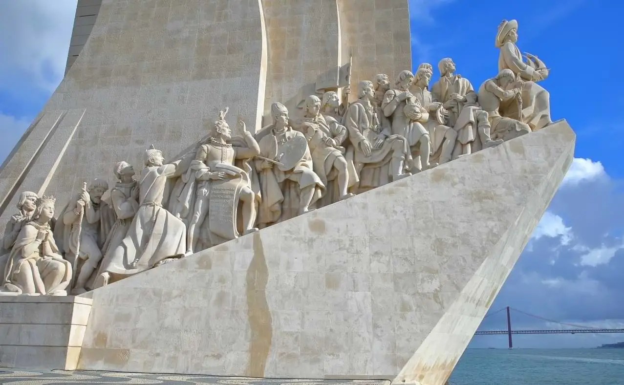 portugal-monument-of-the-discoveries-lisbon